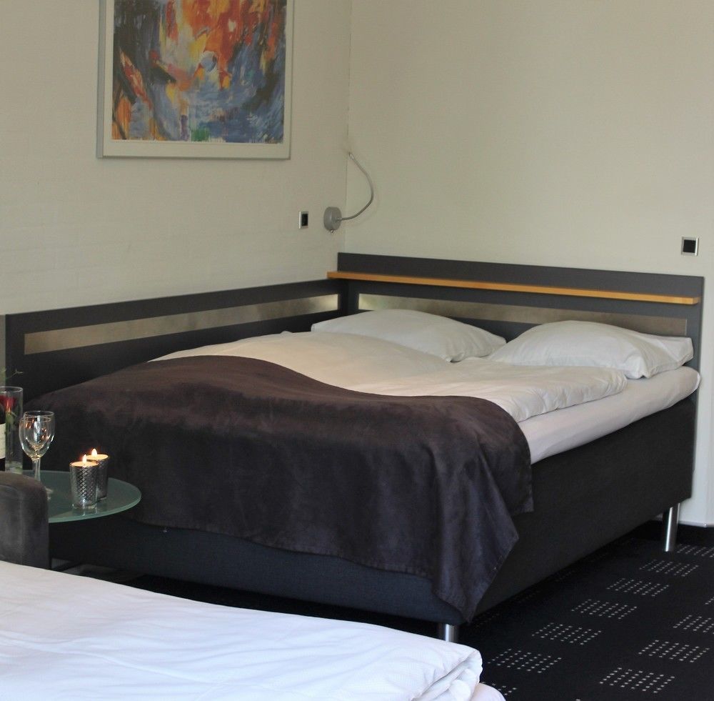 וייל Hotel Hedegaarden מראה חיצוני תמונה